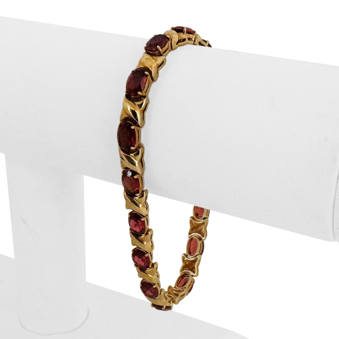 14k Yellow Gold and Garnet 16.2g XO Hugs and Kisses Link Bracelet 7"