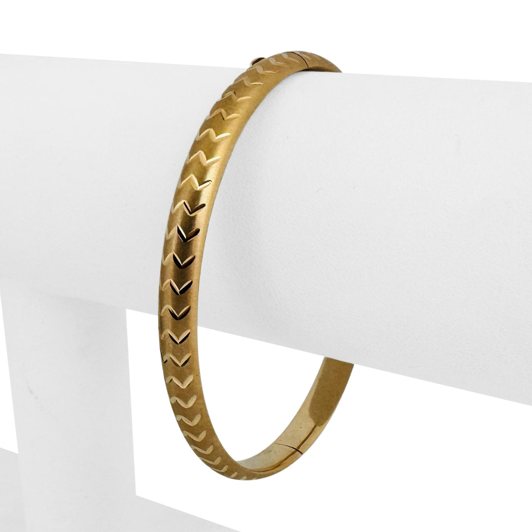 14k Yellow Gold 6.5g Hollow Diamond Cut 6mm Bangle Bracelet 7.25"