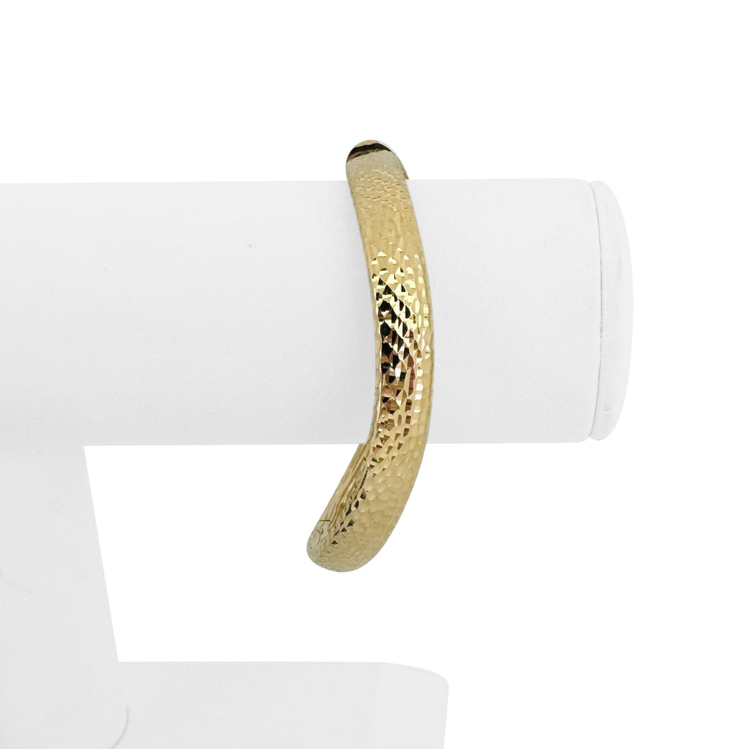 14k Yellow Gold 15.8g Ladies Textured Curved Bangle Bracelet Italy 6.75"