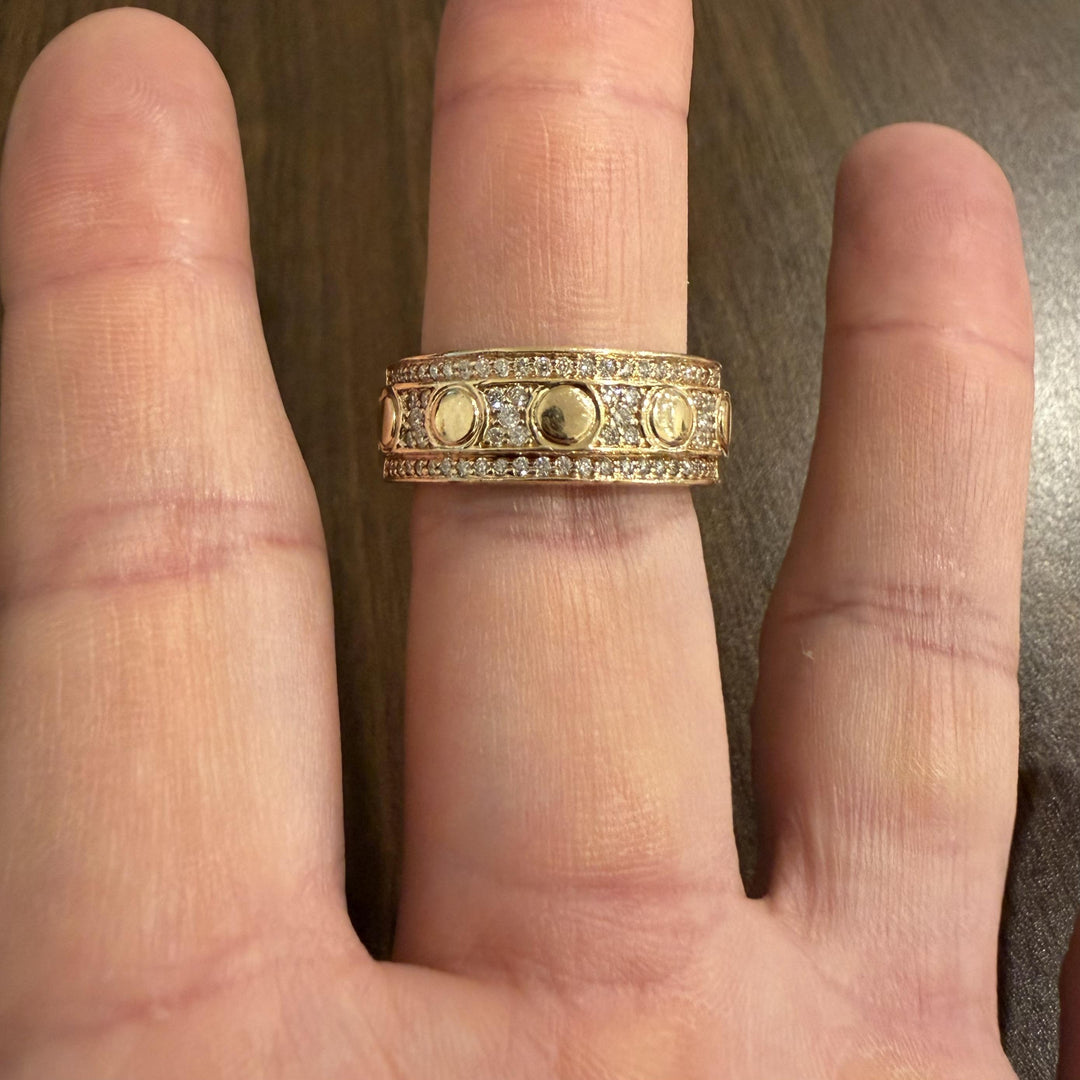 14k Yellow Gold and 0.75cttw Diamond Men's Heavy Band Ring Size 11