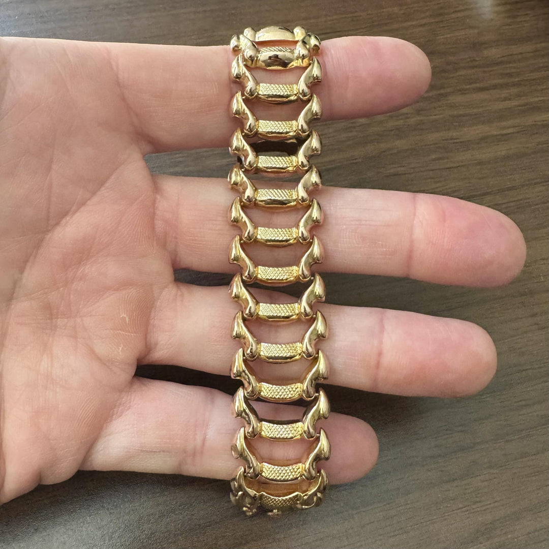18k Yellow Gold 26.5g Vintage Ladies 21mm Fancy Link Bracelet Italy 6.75"
