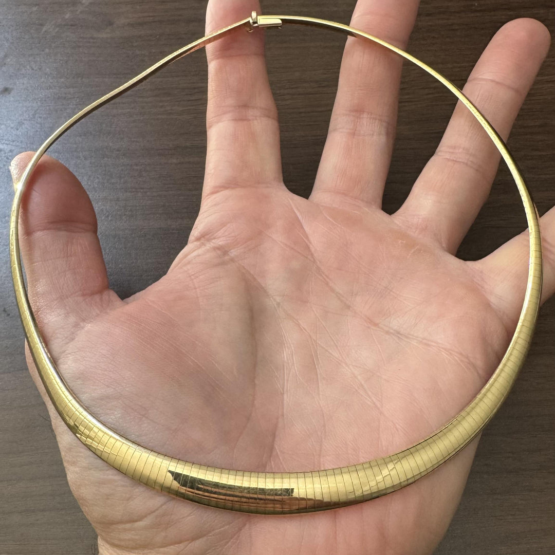 14k Yellow Gold 38g Solid Graduated Omega Link Necklace Italy 18"