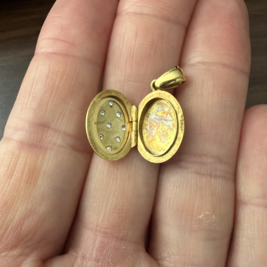 Charles Green & Sons 18k Yellow Gold and Diamond Vintage Locket Pendant