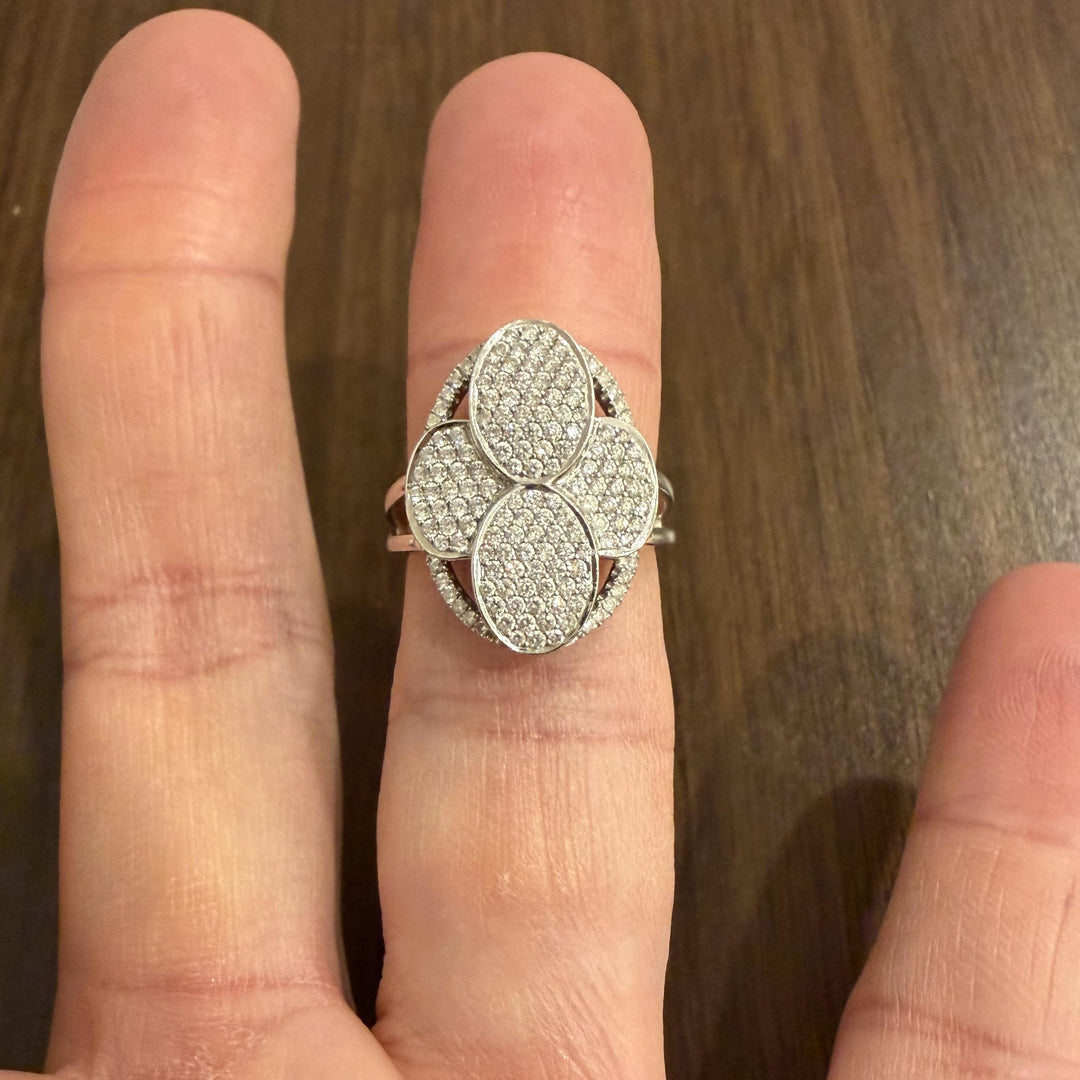 18k White Gold and 1.25cttw Pave Set Diamond Floral Ring Size 7