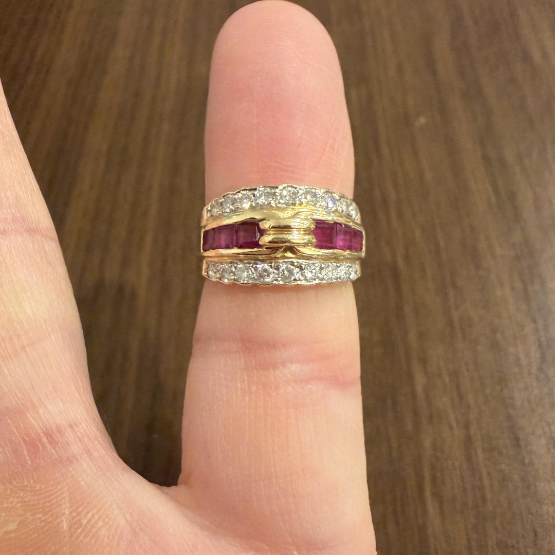 14k Yellow Gold Ruby and 0.40cttw Diamond Vintage Band Ring Size 4.25