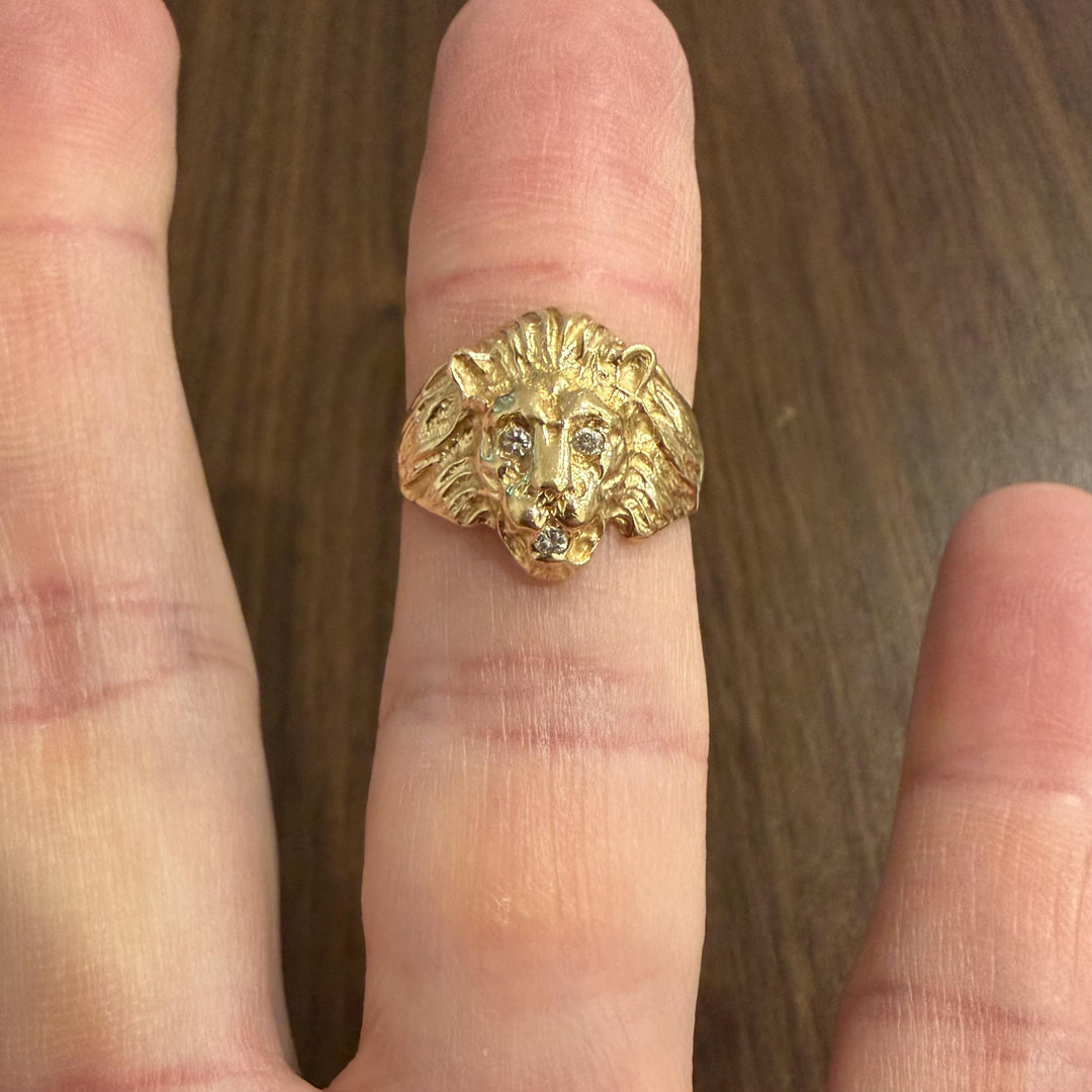 14k Yellow Gold and Diamond Lion's Head Ring Size 7