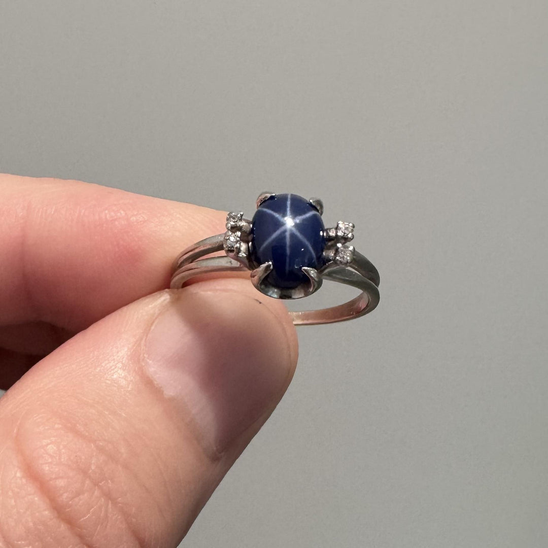 14k White Gold Blue Star Sapphire and Diamond Ring Size 9