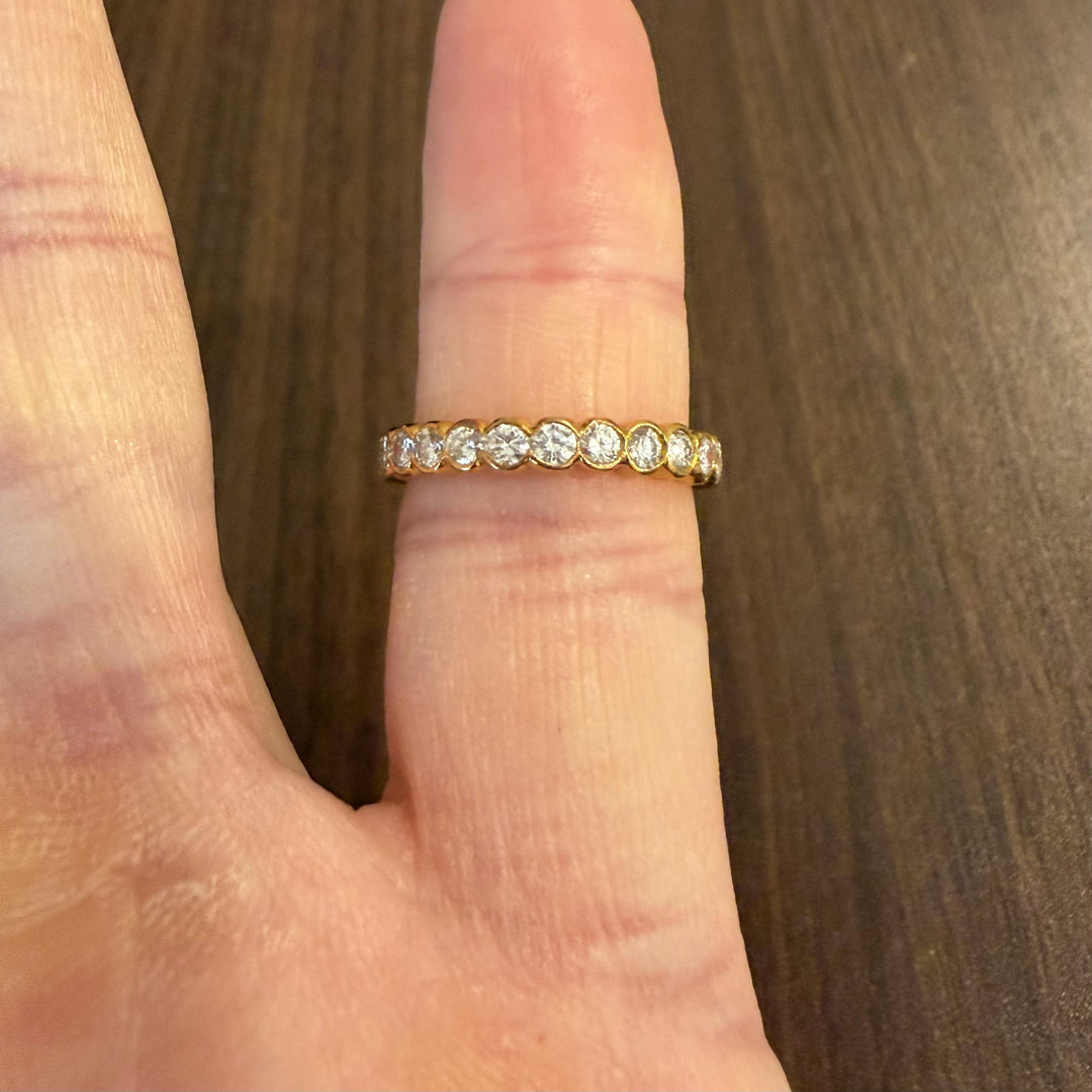 18k Yellow Gold 1.50cttw Bezel Set Diamond Vintage Eternity Band Ring Size 6.5