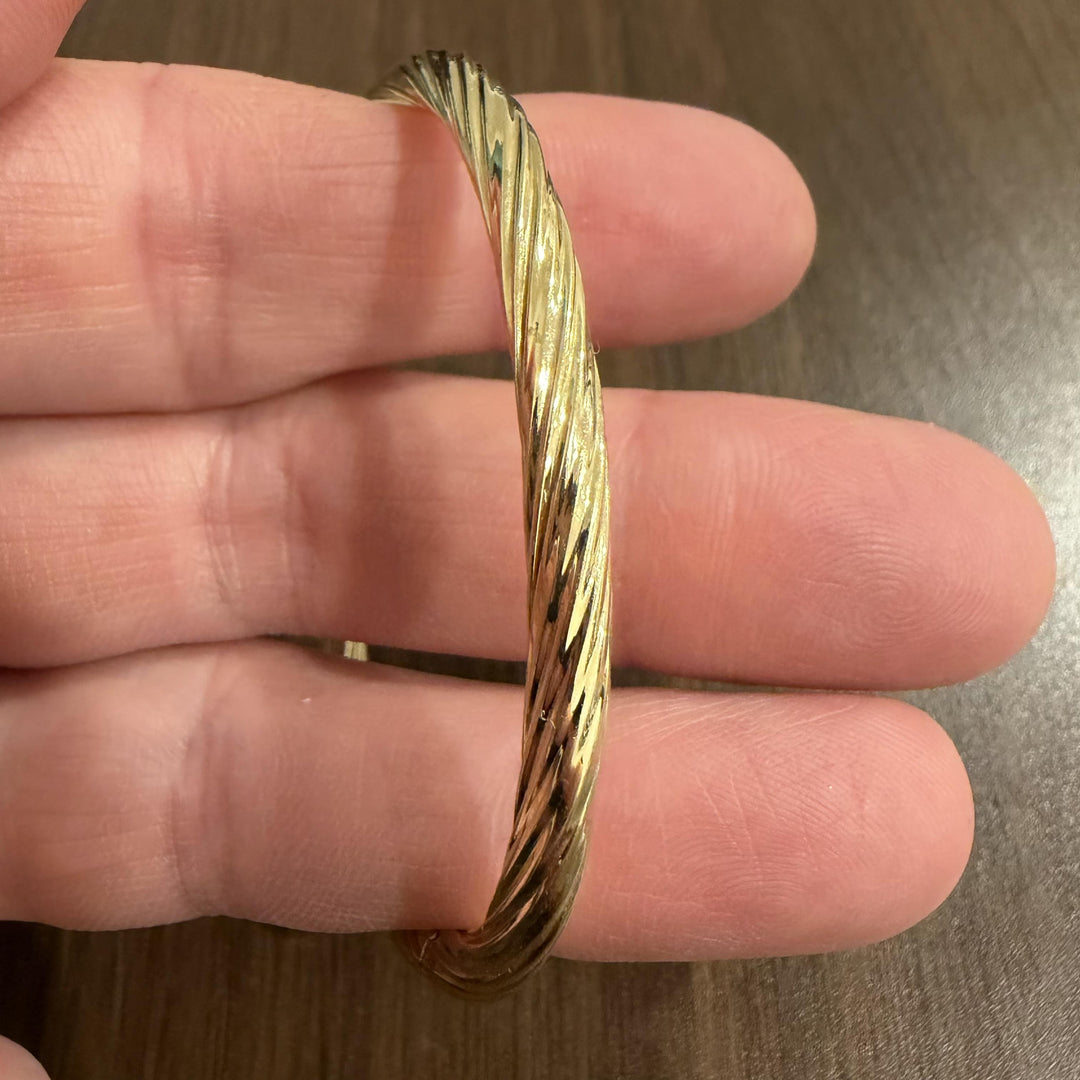 14k Yellow Gold 7g Hollow Light 4.5mm Twisted Spiral Bangle Bracelet 6.75"