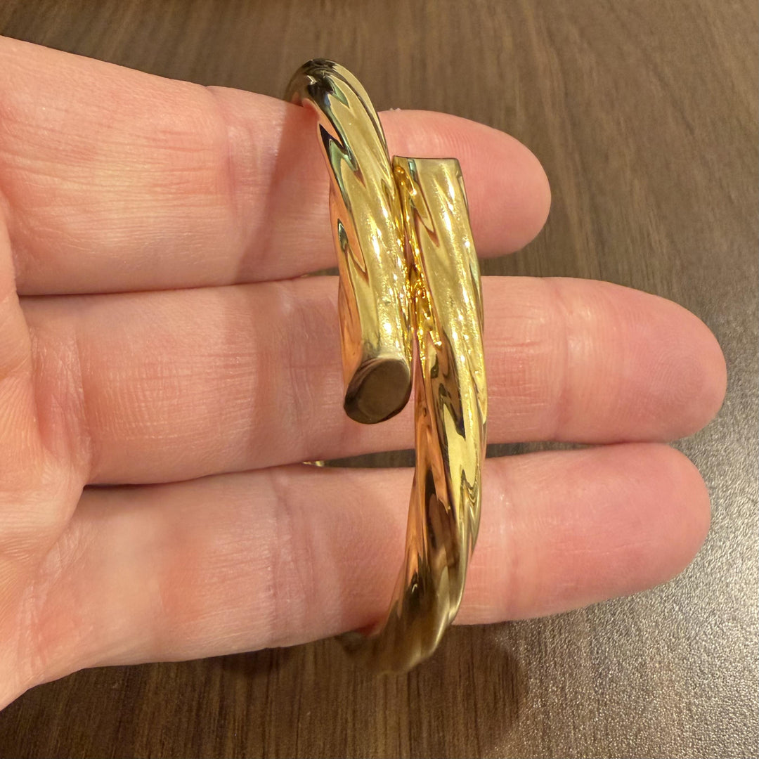 18k Yellow Gold 17.5g Vintage Spiral Twisted Bypass Bangle Bracelet Italy 7.25"