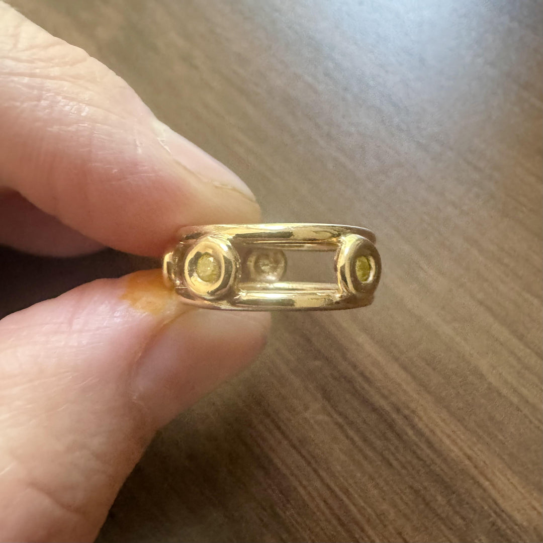 14k Yellow Gold and Bezel Set Peridot 4.8g Solid Open Band Ring Size 4.25