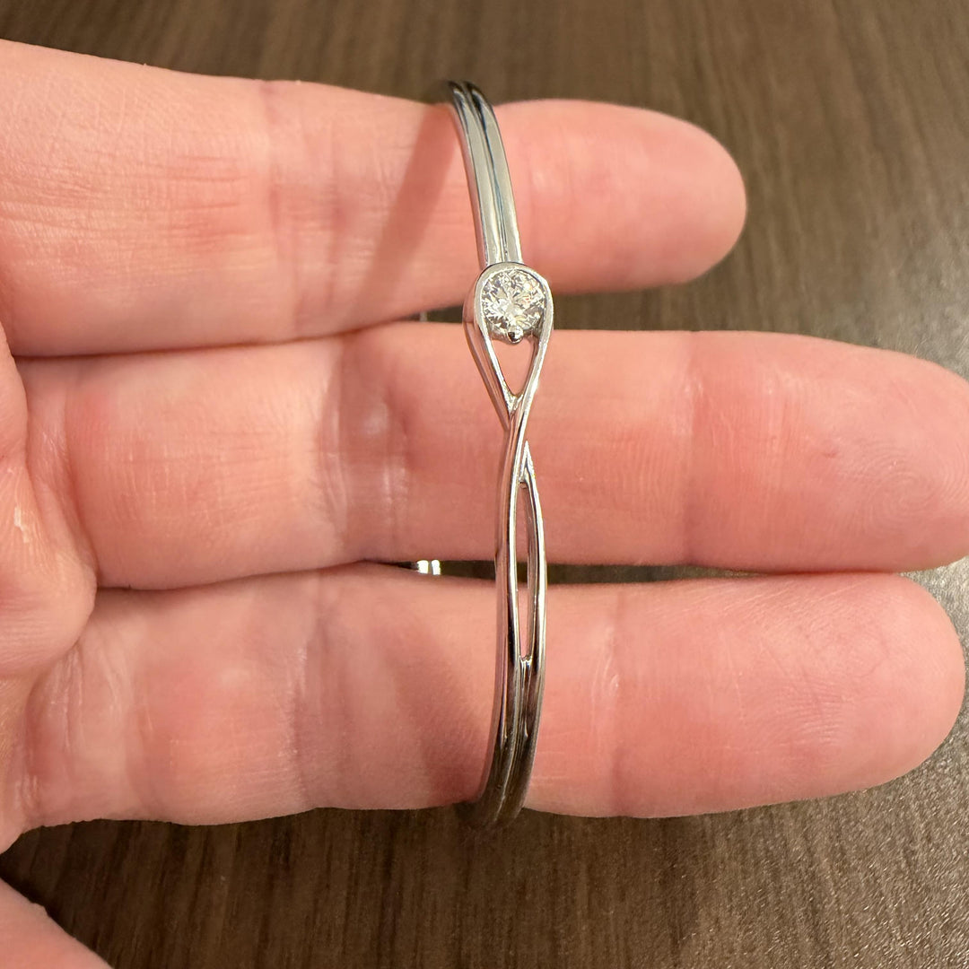 Pandora 14k White Gold and 0.25ct Lab Diamond Infinte Bangle Bracelet 7"
