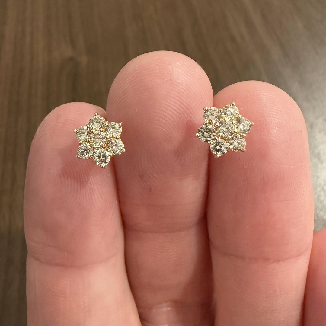 18k Yellow Gold and 1cttw Cluster Floral Stud Earrings