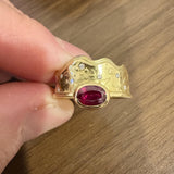 18k Yellow Gold Ruby and Diamond 7.6g Vintage Crown Ring Size 6.25
