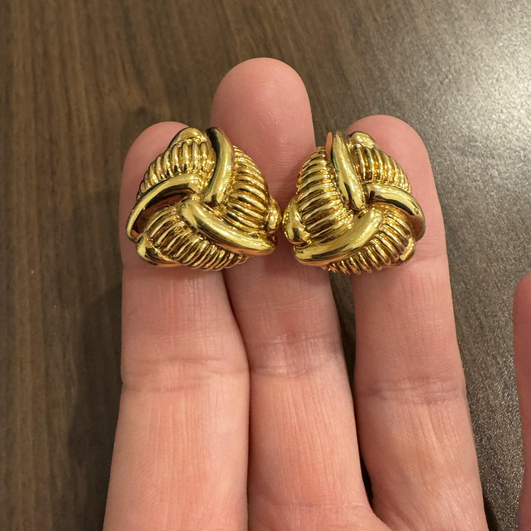 Chimento 18k Yellow Gold 9.7g Hollow Light Vintage Stud Earrings Italy