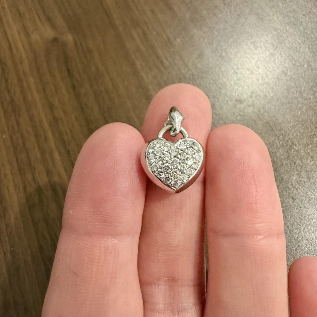 18k White Gold and 0.50cttw Diamonds Puffy Heart Pendant