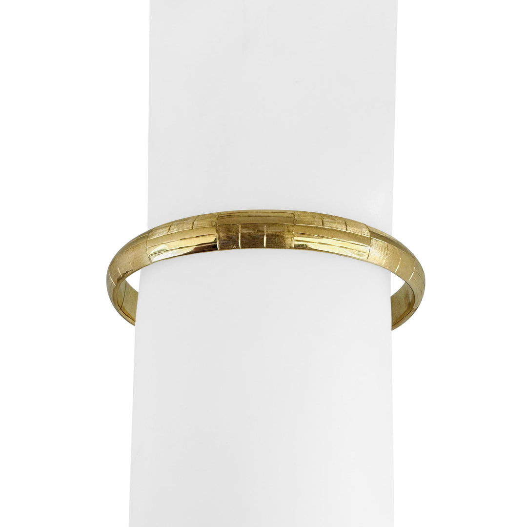 14k Yellow Gold 9g Ladies Vintage 7.5mm Patterned Bangle Bracelet 6.75"