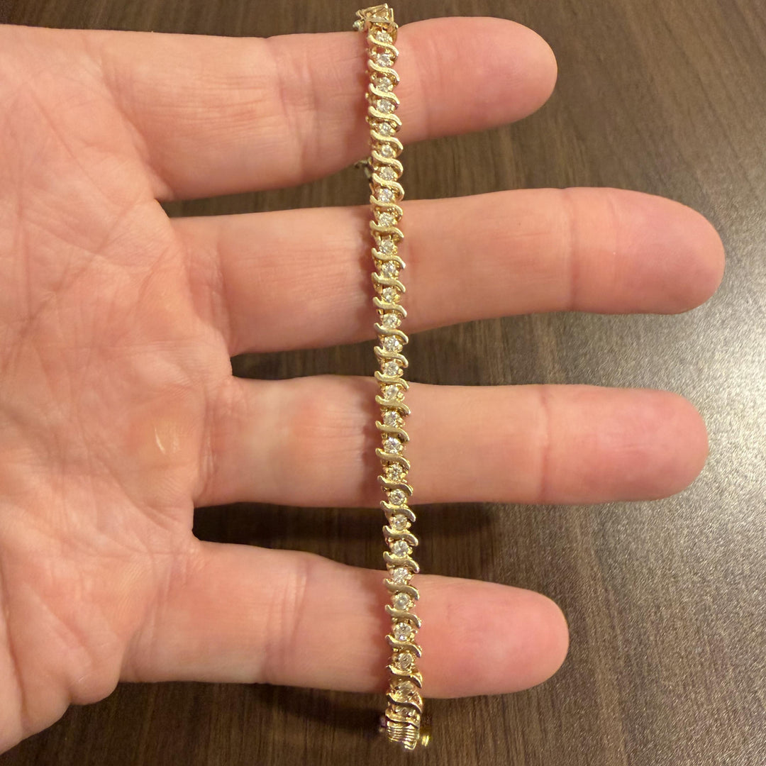 14k Yellow Gold and 1.50cttw Diamond S Link Vintage Tennis Bracelet 7"
