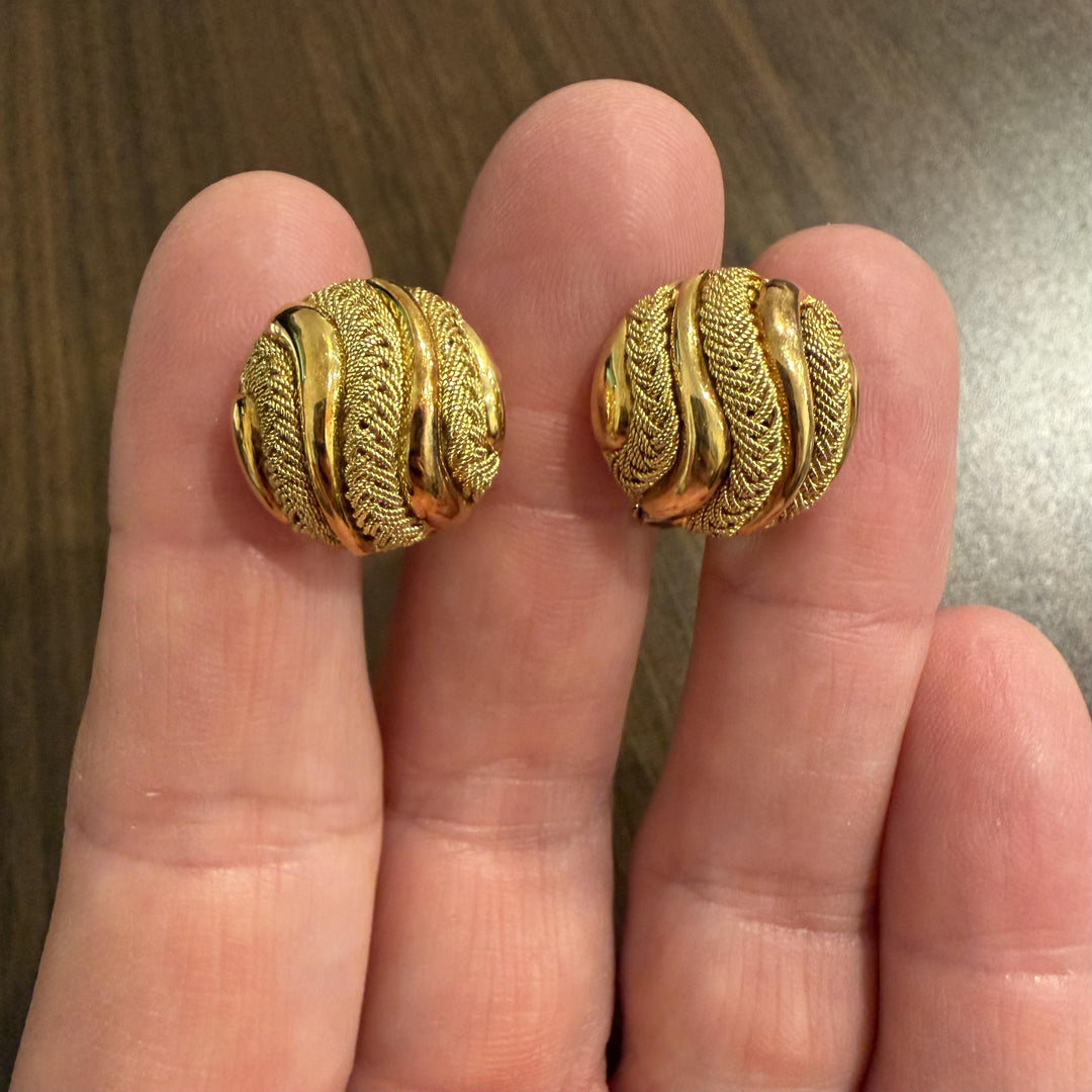 18k Yellow Gold 14.8g Vintage Heavy Fancy Button Stud Earrings Italy