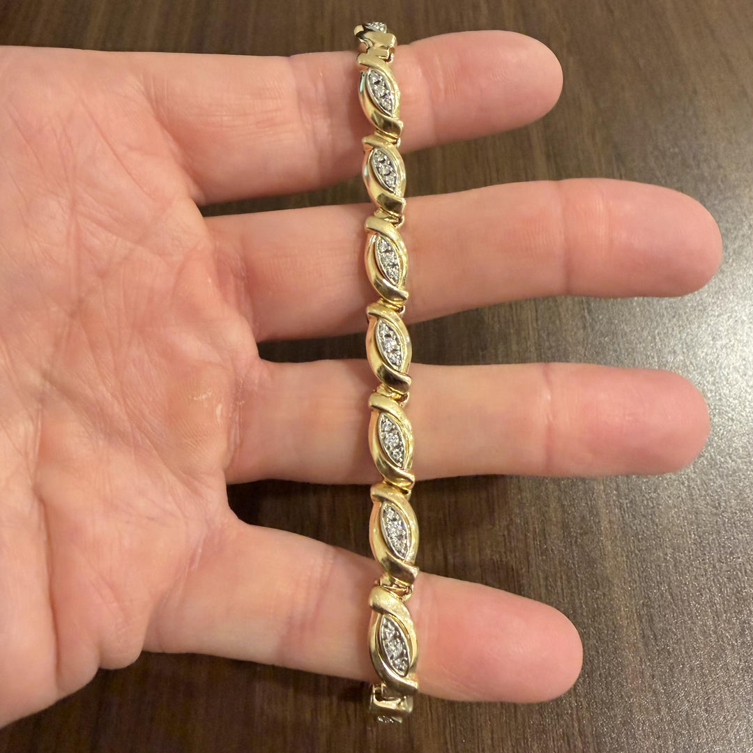 14k Yellow Gold and 1cttw Diamond 22.7g Fancy Link Bracelet 7"