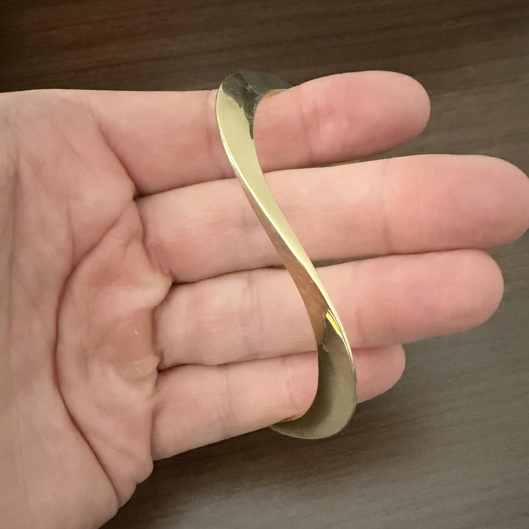 14k Yellow Gold 33g Solid Heavy Geometric Curved Bangle Bracelet 8.75"