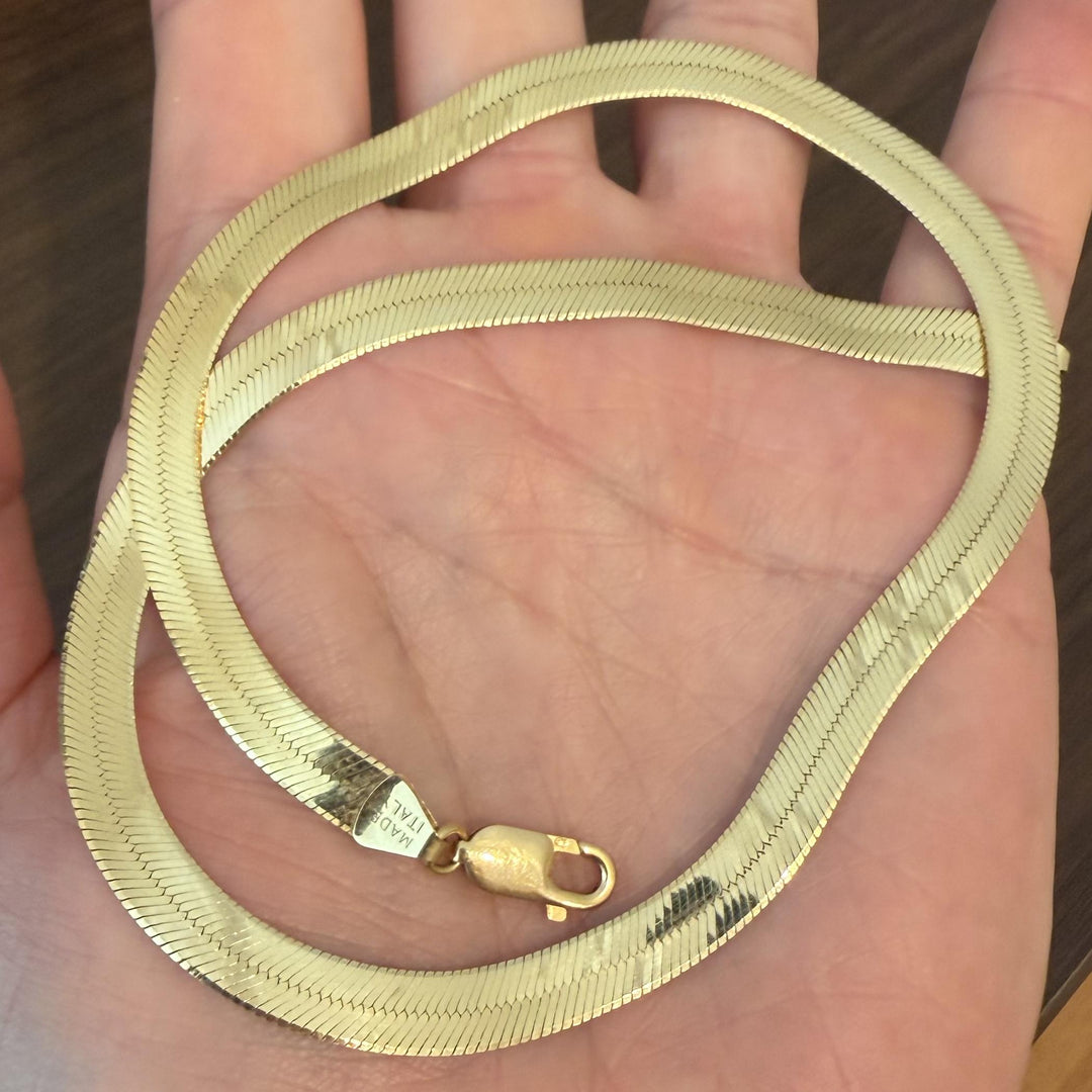 14k Yellow Gold 20.7g Solid Thick 7mm Herringbone Link Necklace Italy 18"