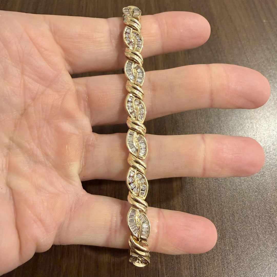 14k Yellow Gold and 4cttw Diamond Heavy 25.6g Link Bracelet 7"