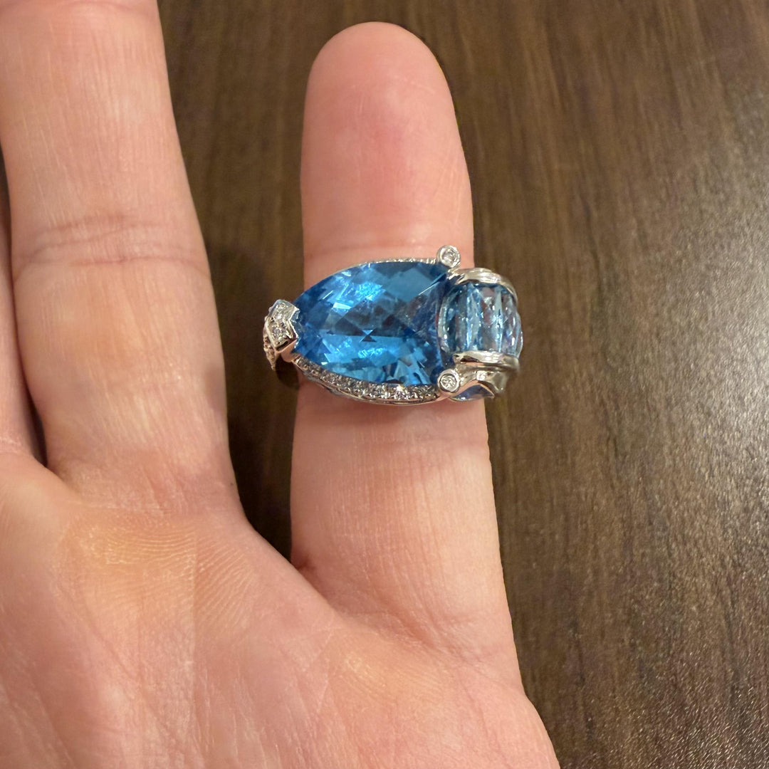 Bellarri 18k White Gold Blue Topaz and Diamond Ring Size 7