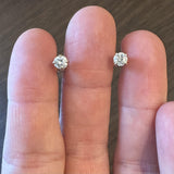 14k White Gold and 0.60cttw Diamond Stud Earrings