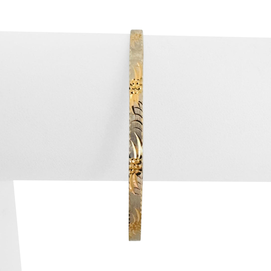 21k Yellow and White Gold 10.6g Solid Fancy Bangle Bracelet 7"