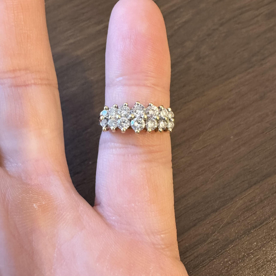 14k Yellow Gold and 1cttw Diamond Vintage Ladies Cluster Ring Size 6.5