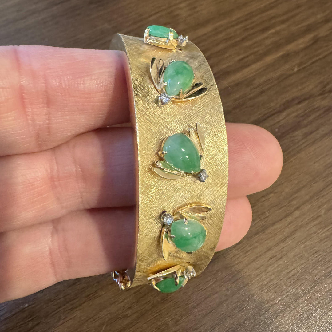 14k Yellow Gold Cabochon Jade and Diamond 45.4g Heavy Bangle Bracelet 6.75"