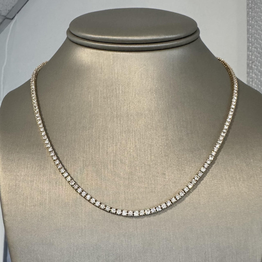 Brand New 7cttw Natural Diamond Tennis Necklace in 14k Yellow Gold