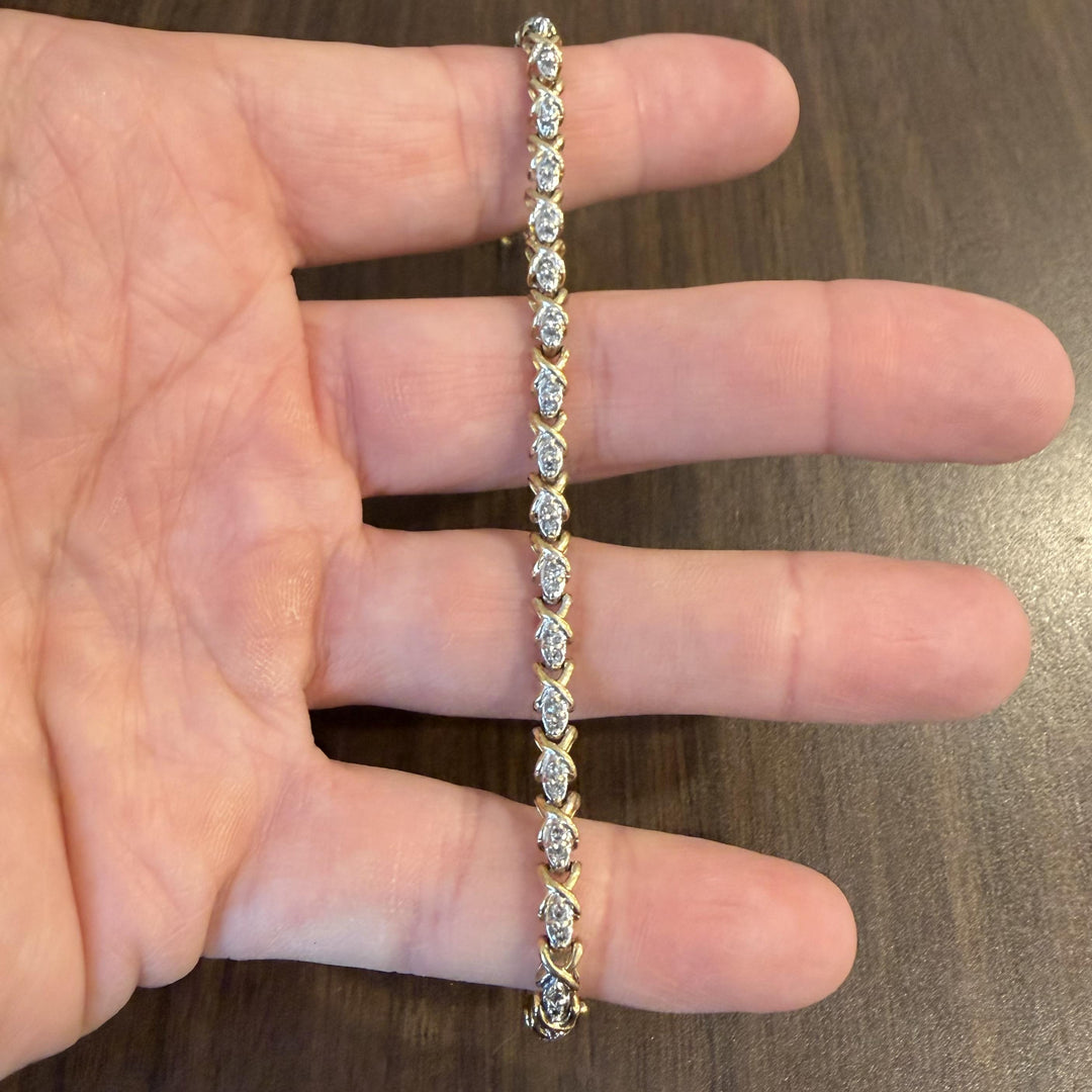 10k Yellow Gold and 0.50cttw Diamond 7.8g Vintage Link Bracelet 7.25"