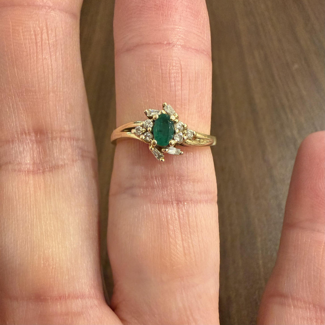 14k Yellow Gold Emerald and Diamond Halo Ring Size 7.25