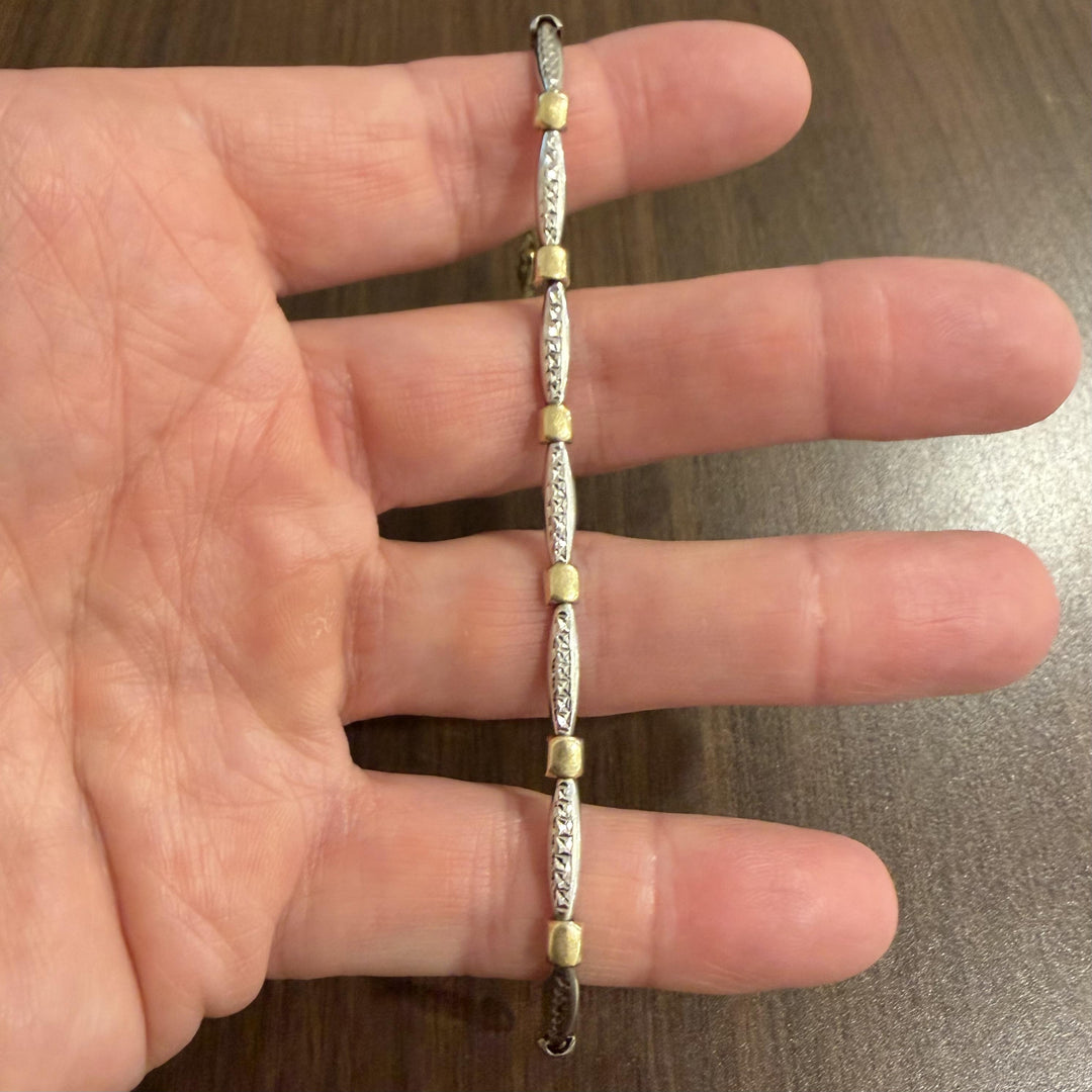 14k Yellow and White Gold 4.4g Ladies Diamond Cut 4mm Fancy Link Bracelet 7.5"