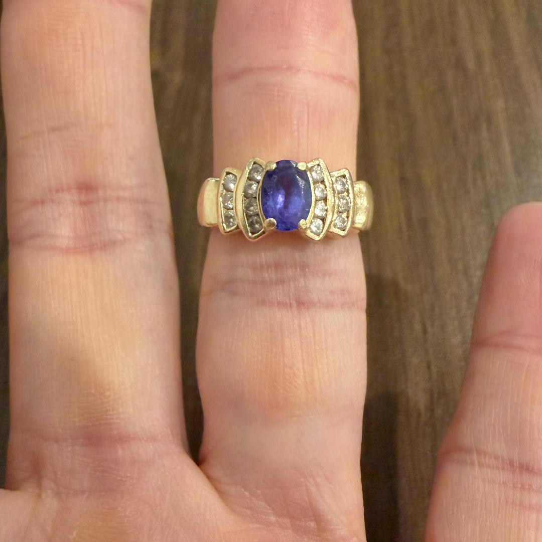 14k Yellow Gold Tanzanite and Diamond Ladies Ring Size 7