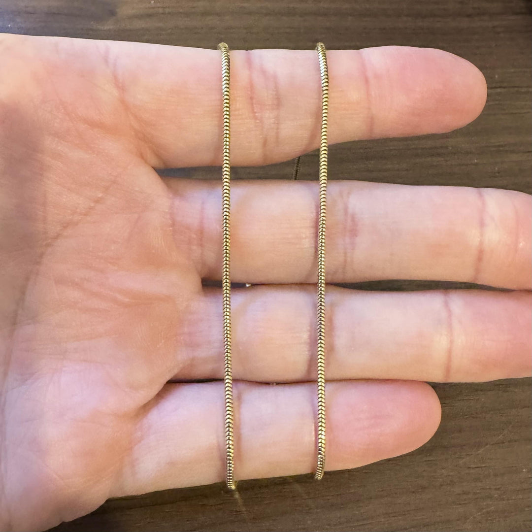 14k Yellow Gold 5.6g Solid Thin 1.5mm Round Snake Link Necklace 20"