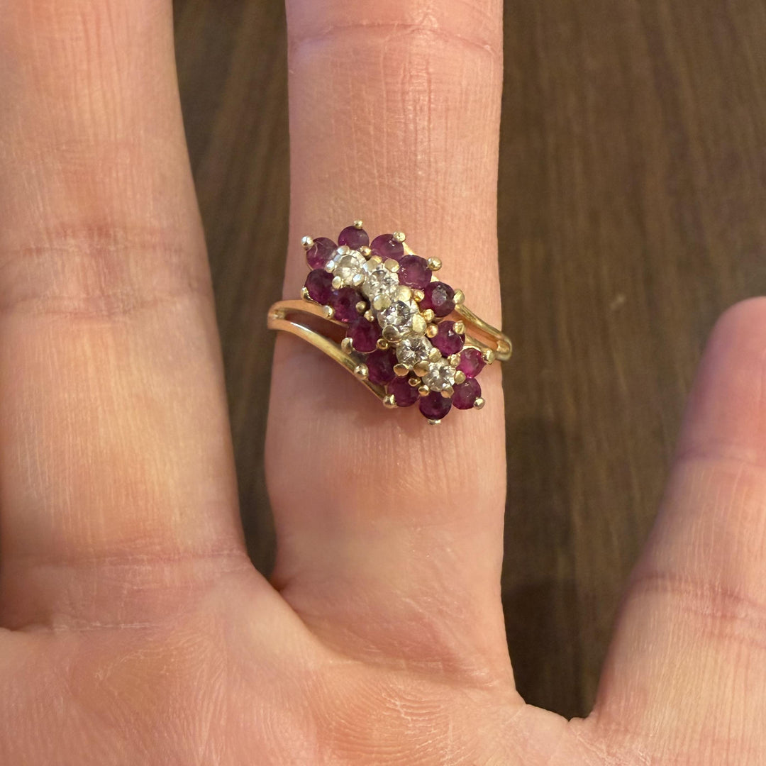 14k Yellow Gold Ruby and Diamond Ladies Vintage Ring Size 9.25