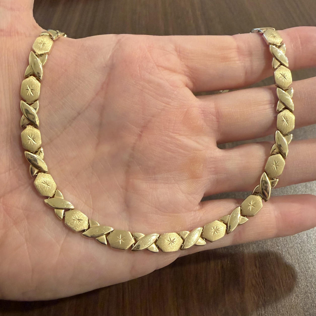 14k Yellow Gold 19.6g Ladies Vintage Hugs and Kisses XO Link Necklace 17.5"