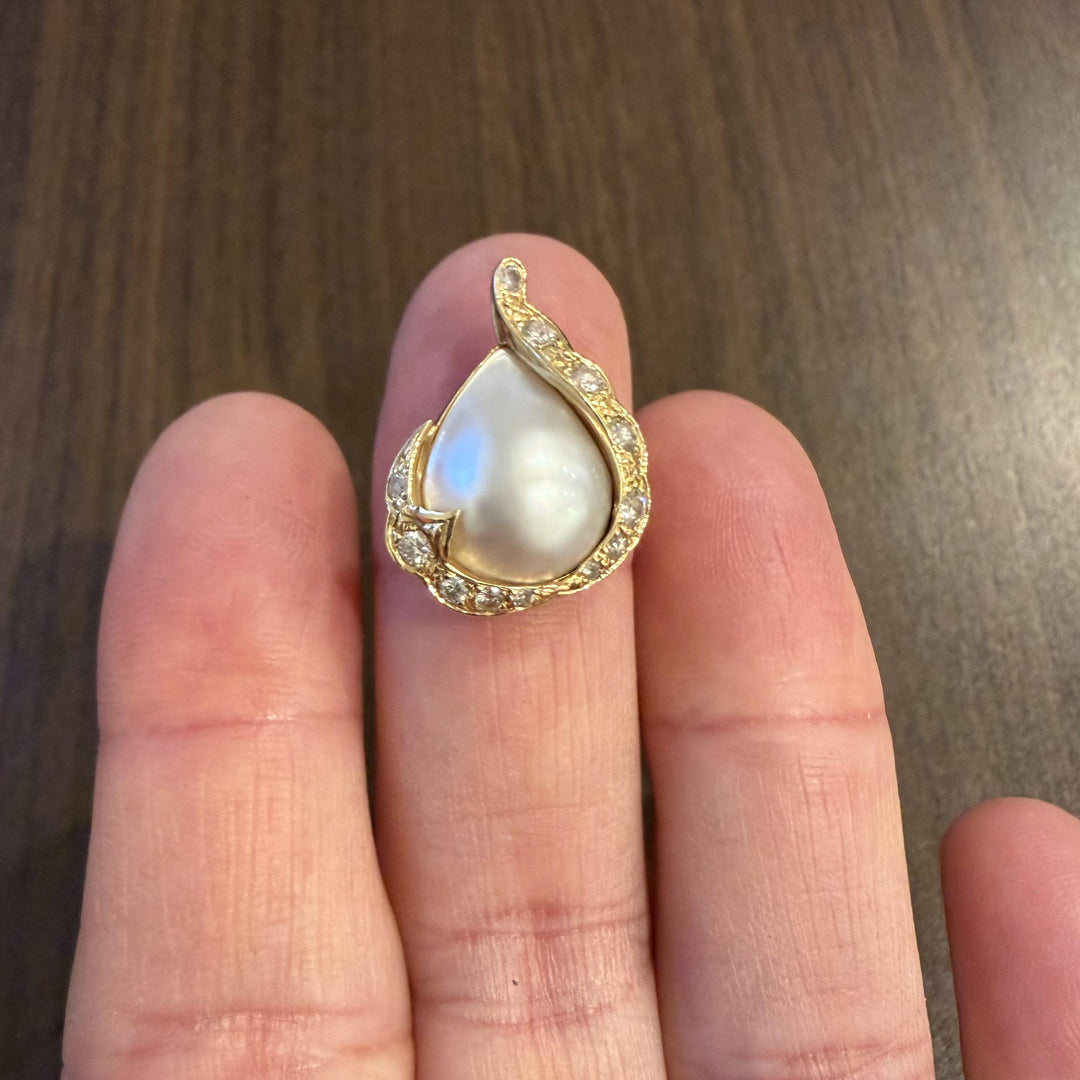 14k Yellow Gold Tear Drop Mabe Pearl and 0.35cttw Diamond Pendant 1"