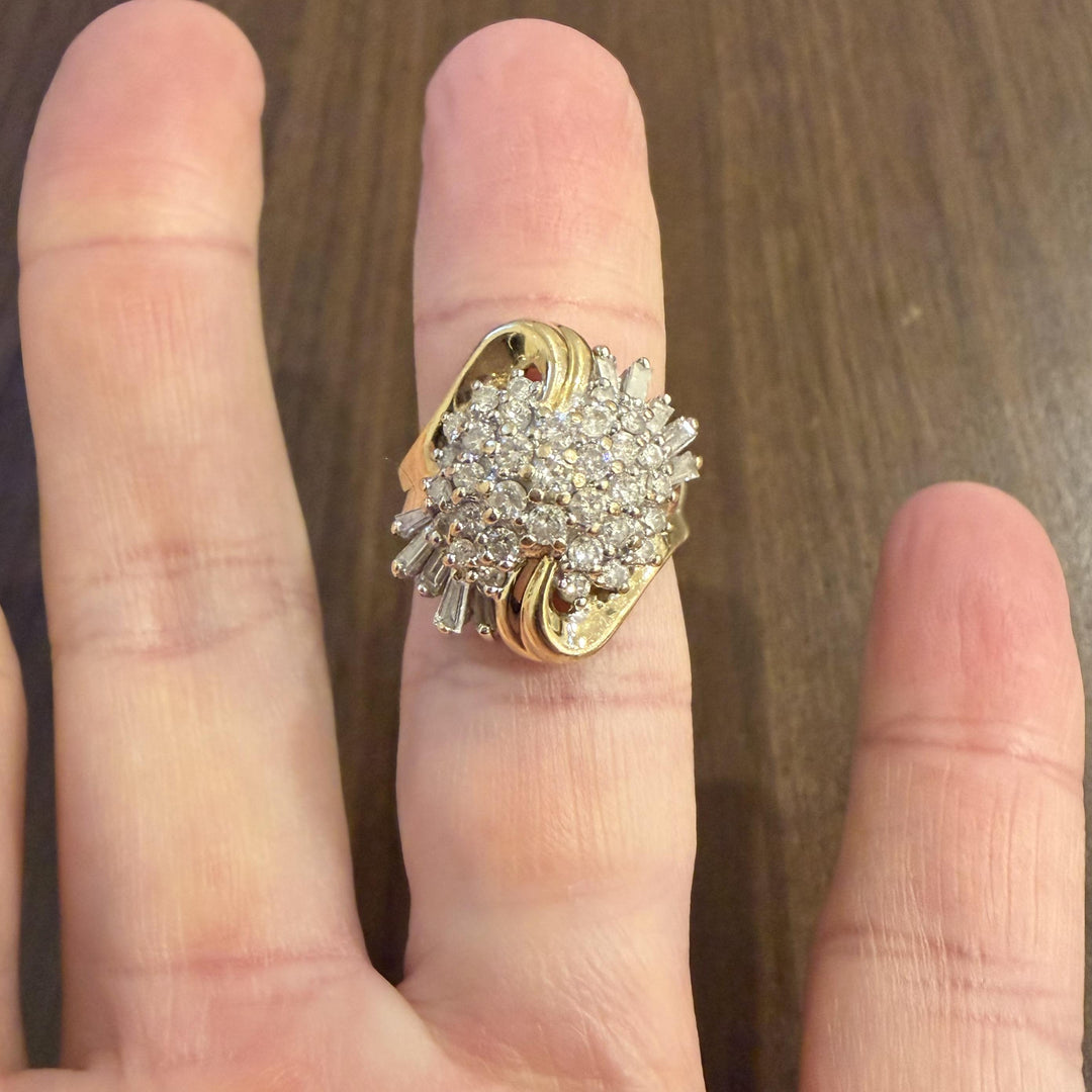 14k Yellow Gold and 0.50cttw Diamond Vintage Ladies Ring Size 6.75