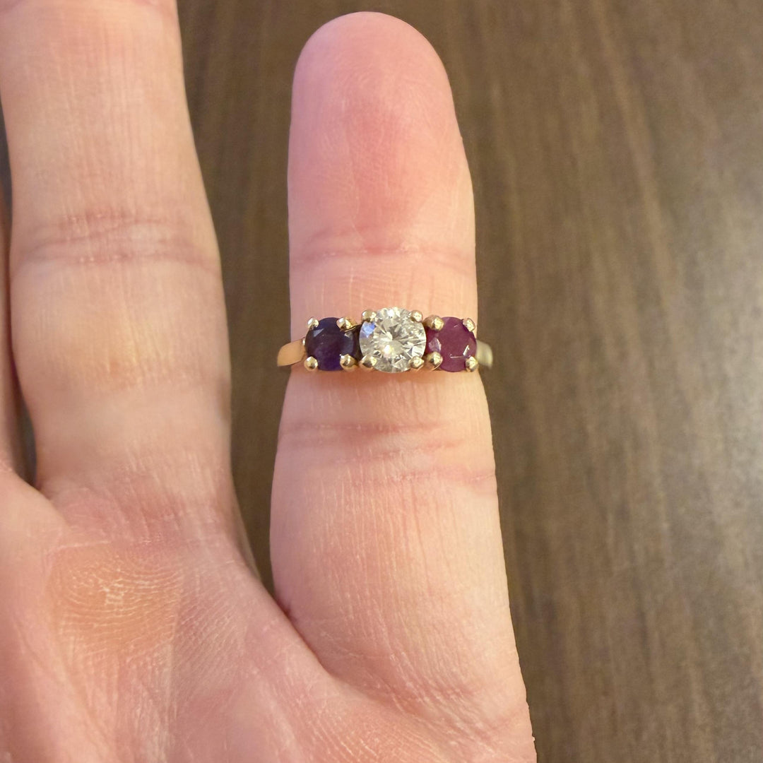 14k Yellow Gold Ruby Amethyst and Diamond Vintage Three Stone Ring Size 4.5