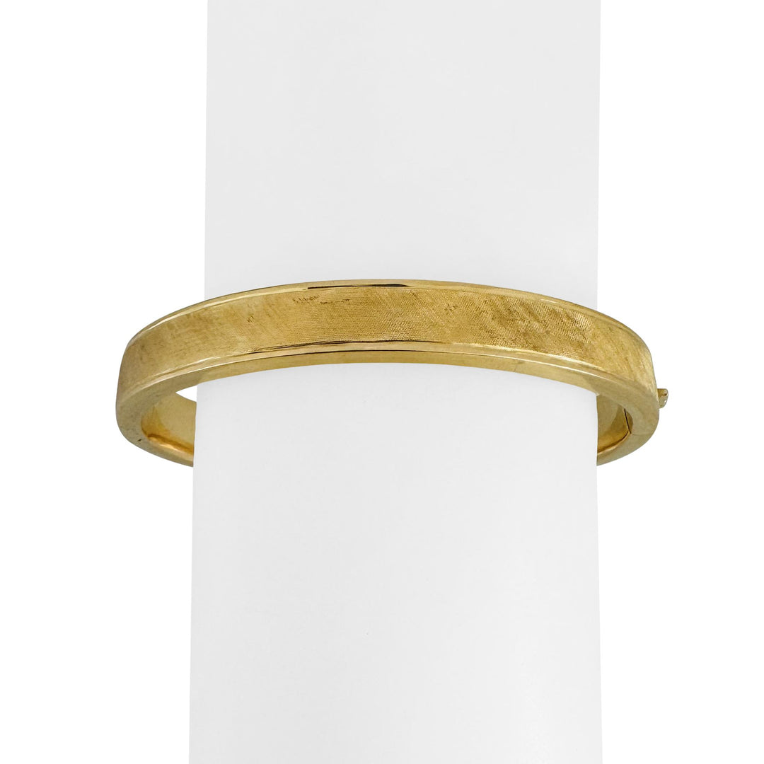 18k Yellow Gold 19g Vintage Satin Finish 8.5mm Bangle Bracelet 7"