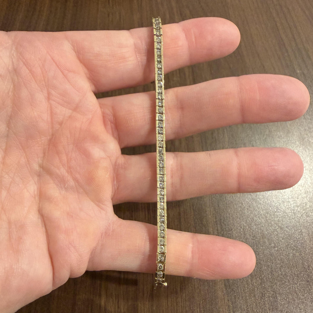 14k Yellow Gold and 3.20cttw Channel Set Diamond Vintage Link Bracelet 7"