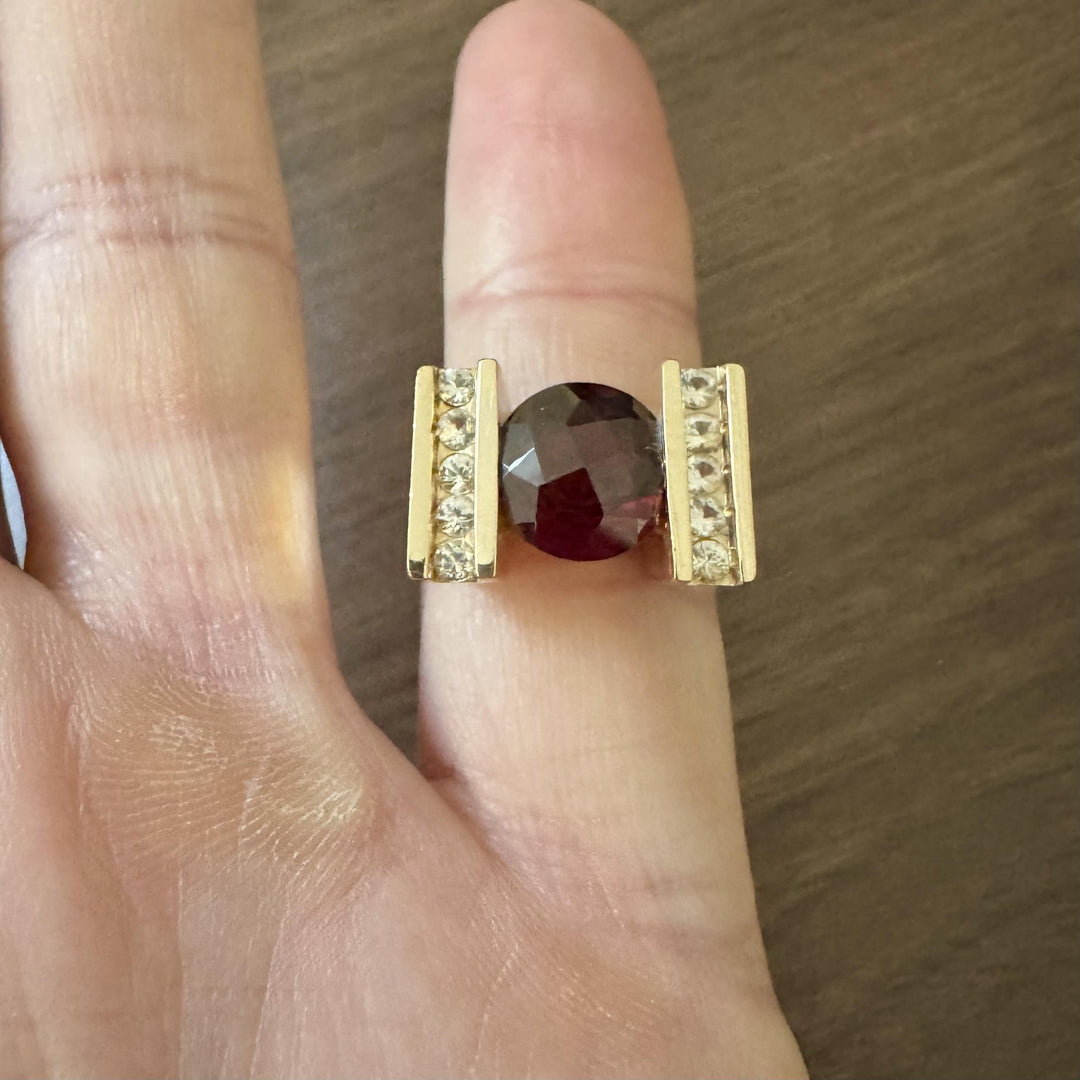 14k Yellow Gold Red Garnet and White Topaz Heavy Solid Ring Size 7.5