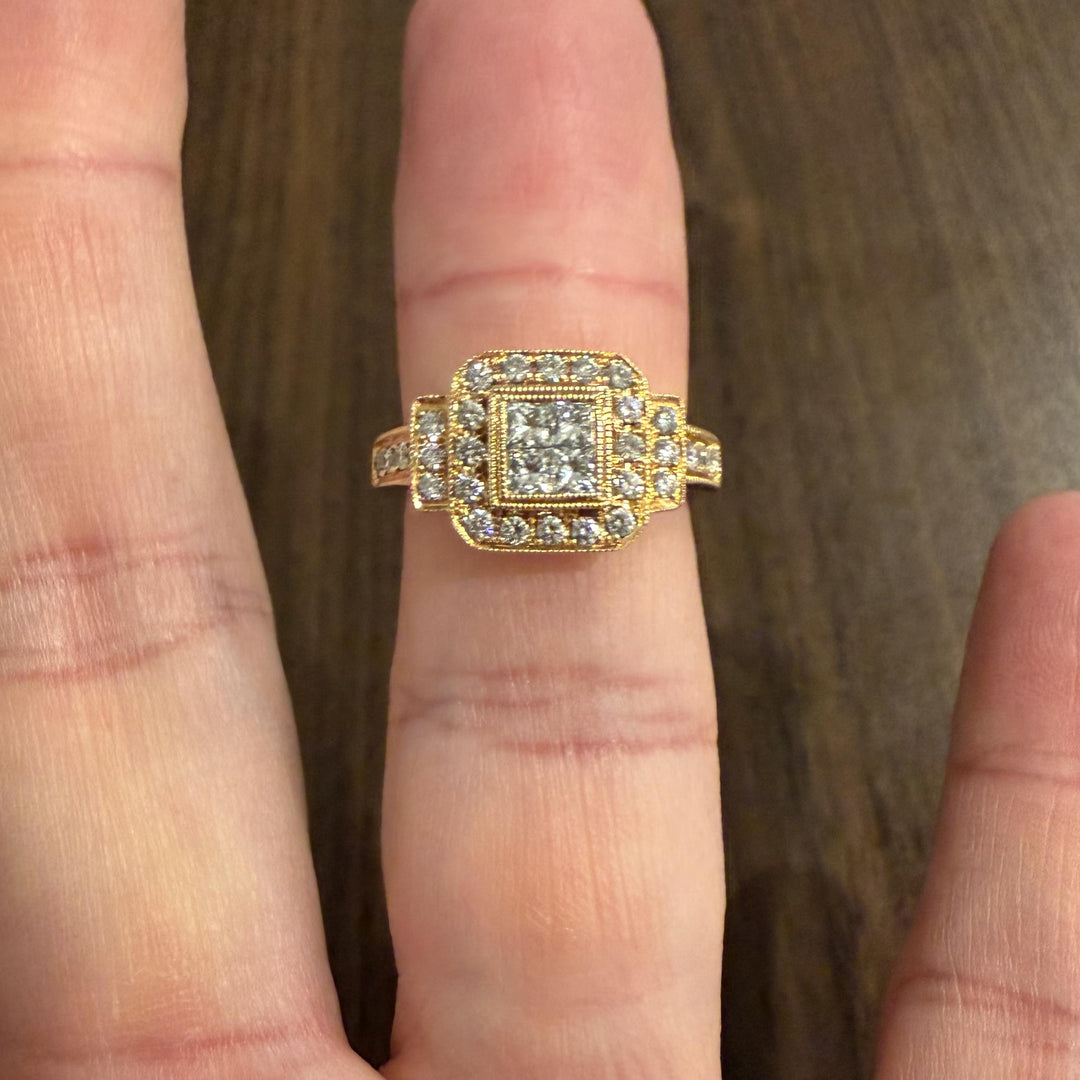 18k Rose Gold and 0.84cttw Diamond Solid Cluster Ring Size 6.5
