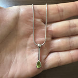 14k White Gold and Peridot Slide Pendant 12.6g Snake Link Necklace Italy 17"