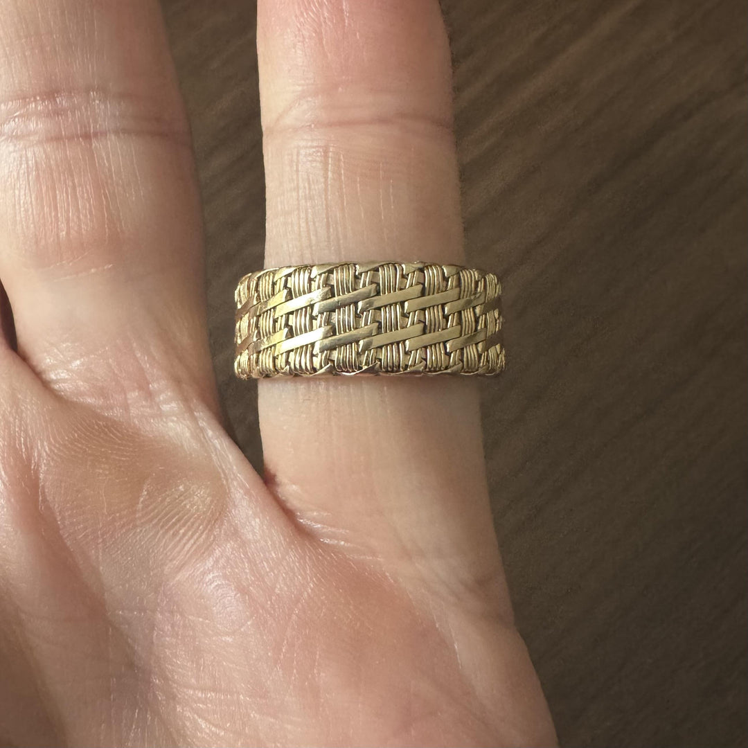 14k Yellow Gold 9.7g Solid Vintage 9mm Mesh Band Ring Size 9