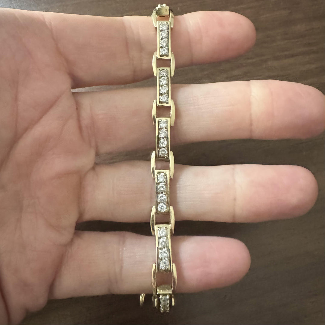 14k Yellow Gold and 2cttw Diamond Solid Bar Link Bracelet 7"
